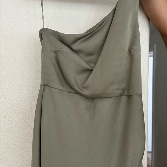 BHLDN Dylan One-Shoulder Satin Side Slit Gown - Picture 5 of 8